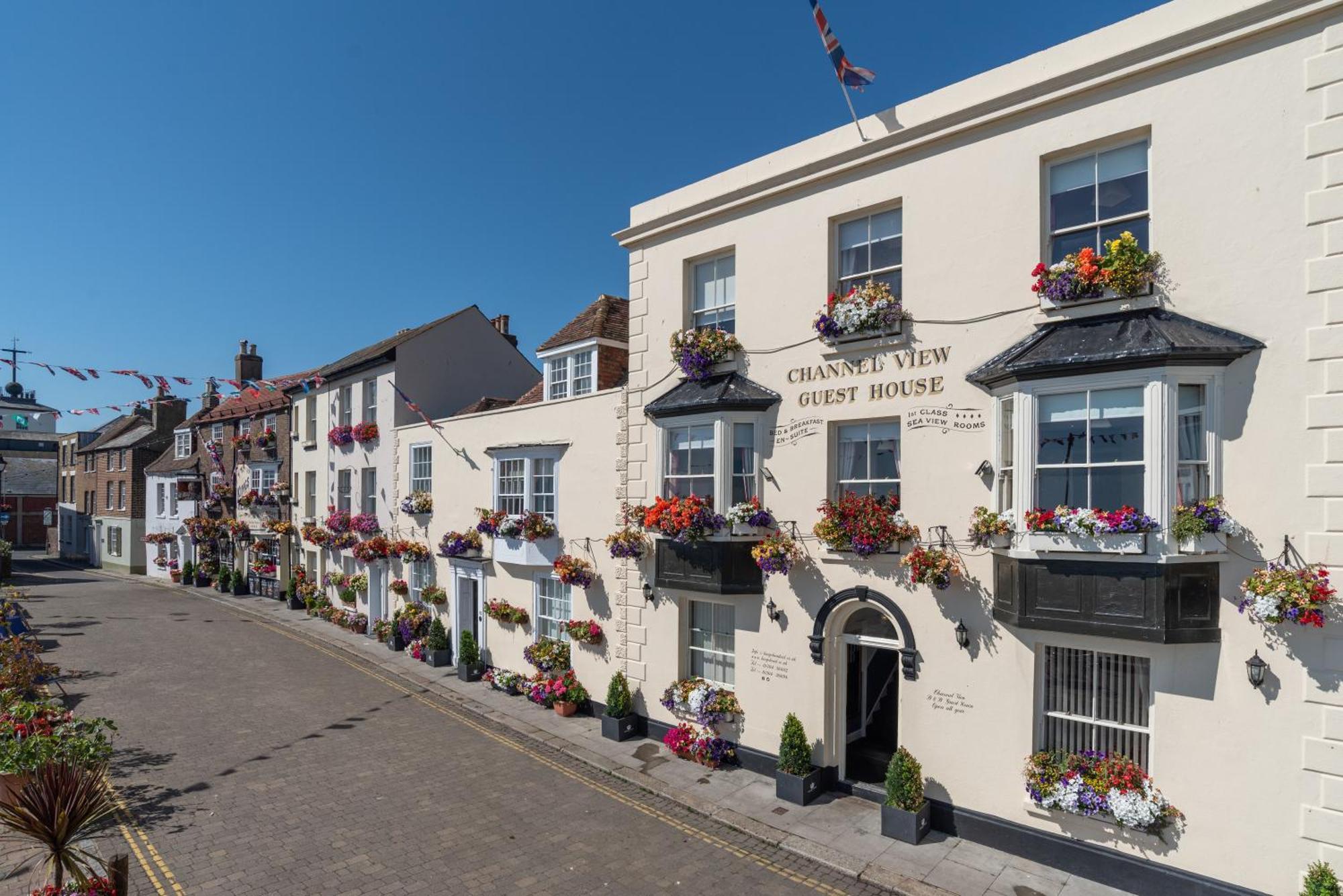 딜 The Kings Head B&B 외부 사진