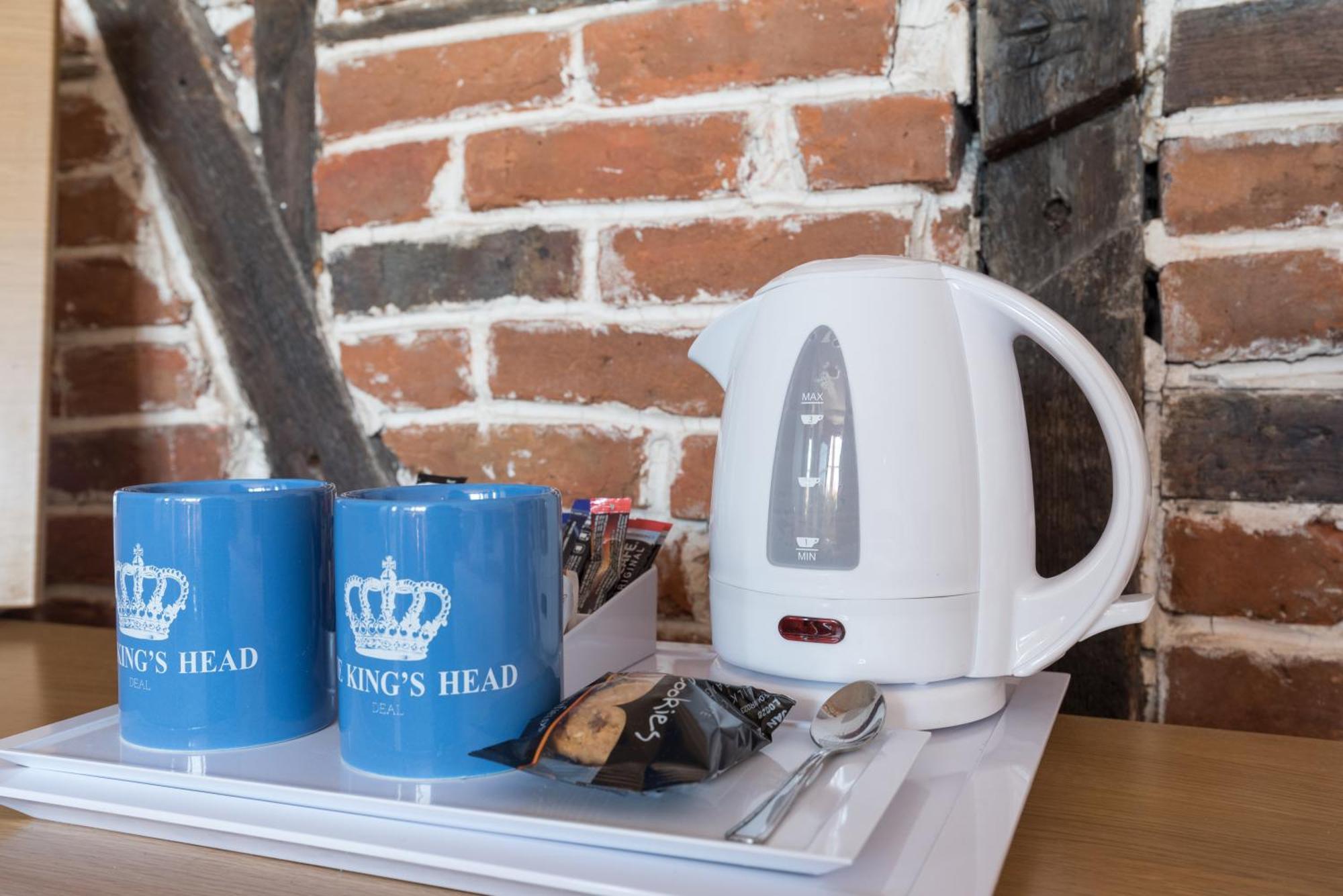 딜 The Kings Head B&B 외부 사진