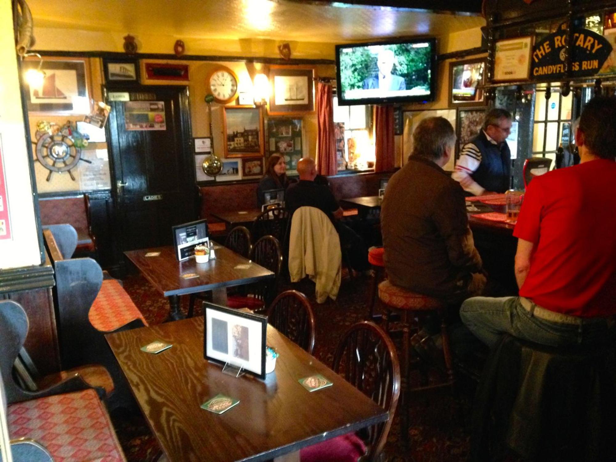 딜 The Kings Head B&B 외부 사진