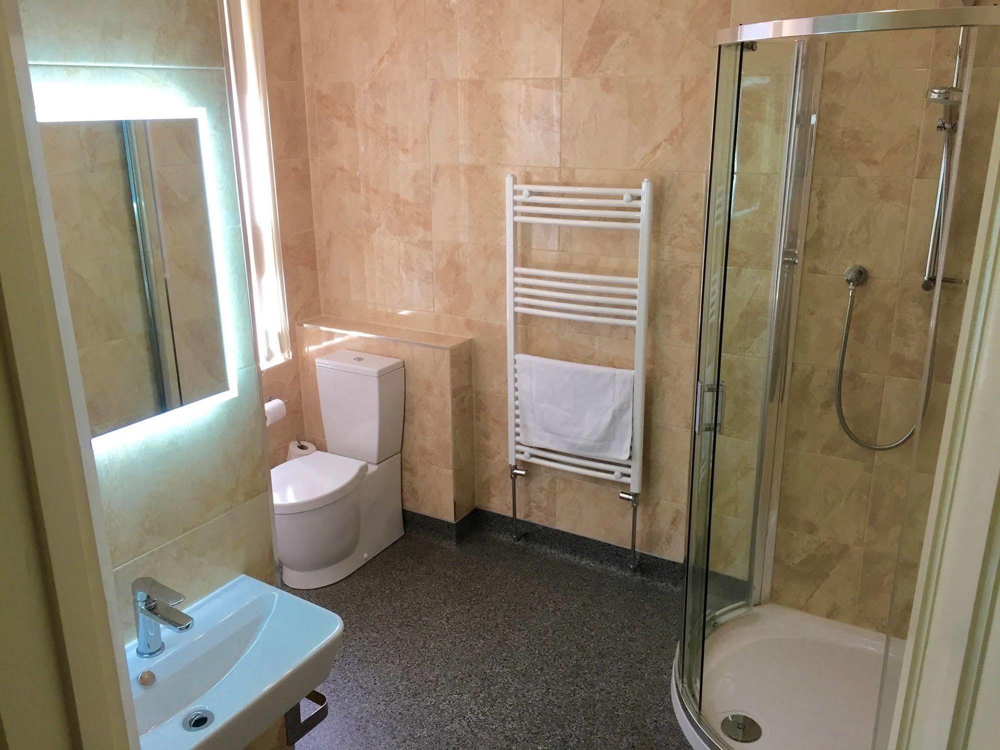 딜 The Kings Head B&B 외부 사진
