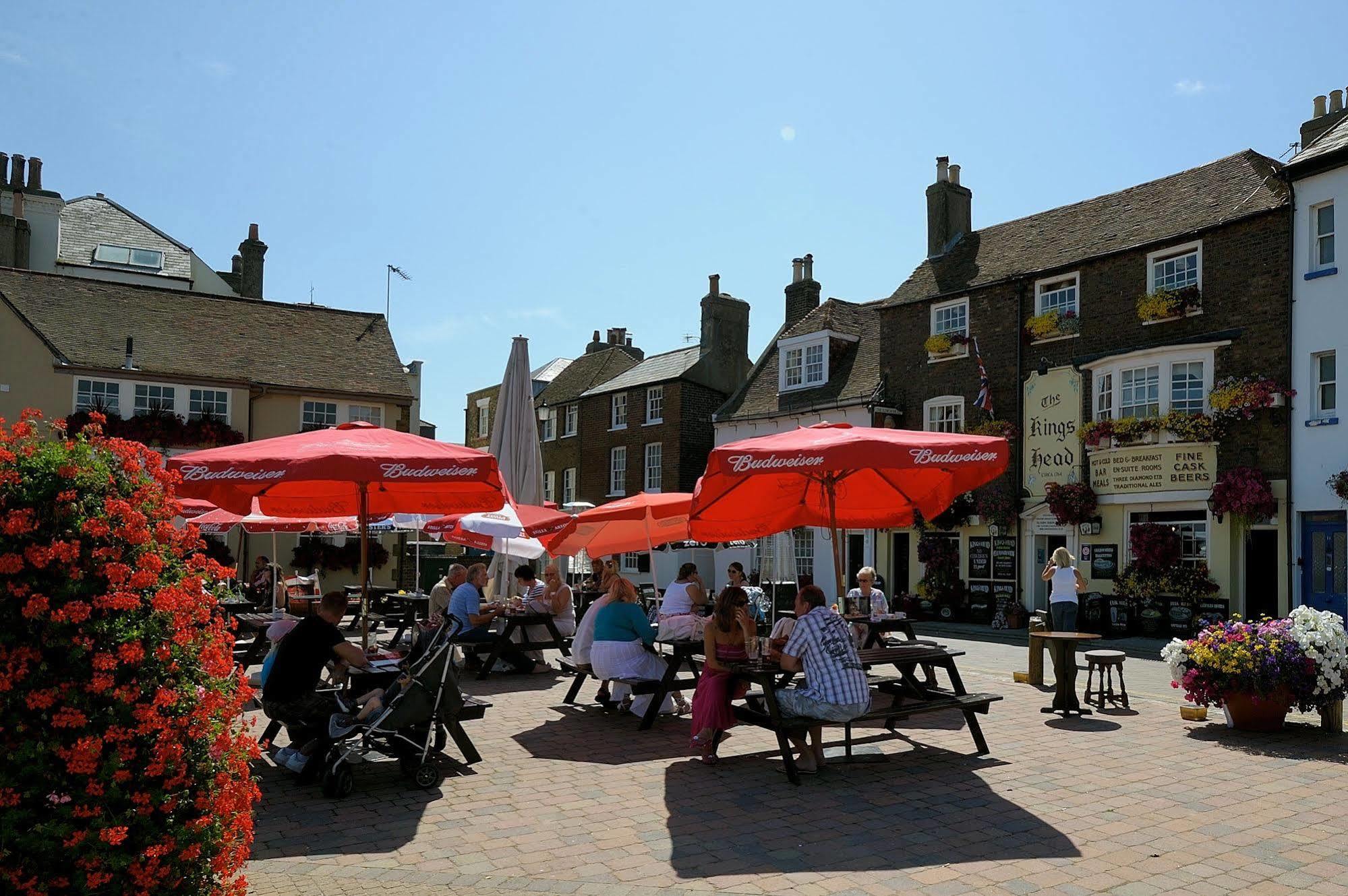 딜 The Kings Head B&B 외부 사진